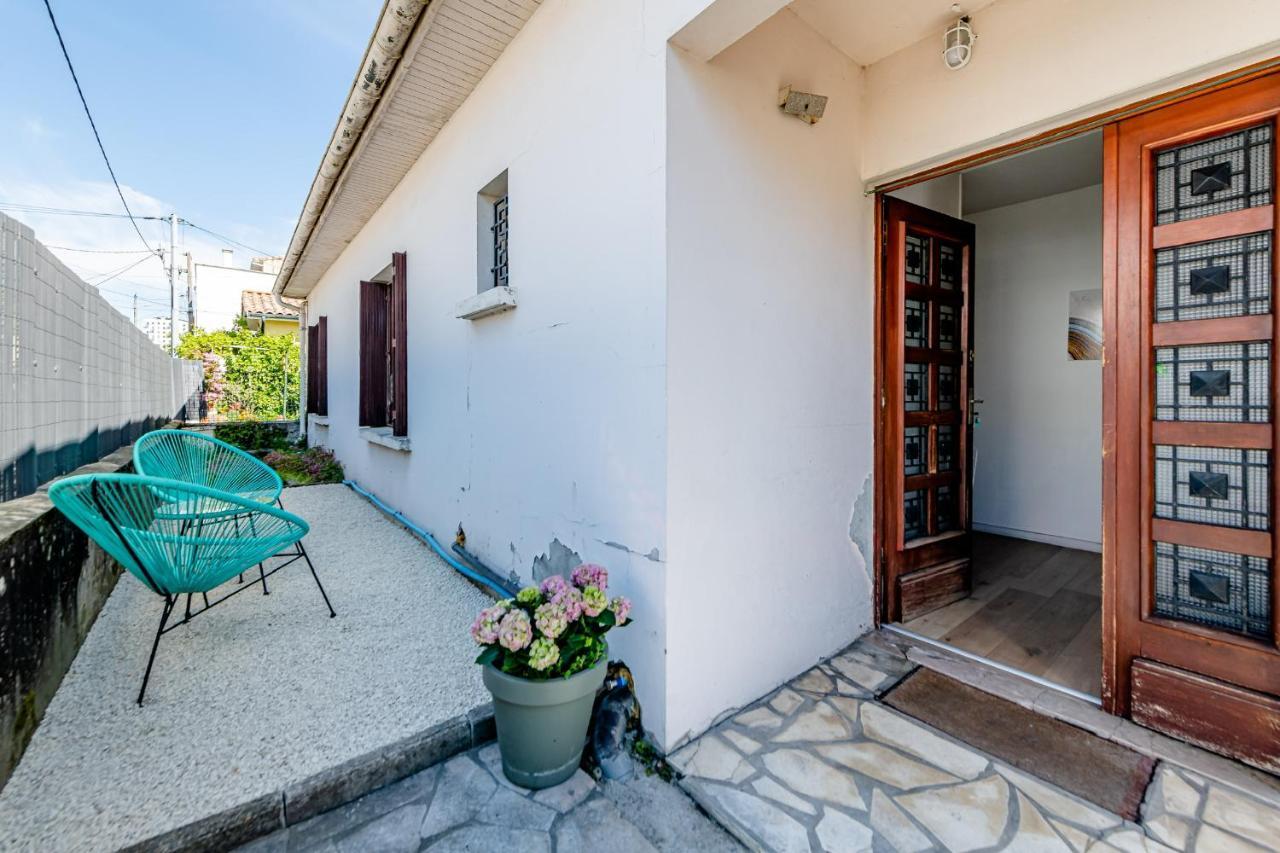 Maison De Plain Pied Avec Exterieur Apartment Floirac  Ngoại thất bức ảnh